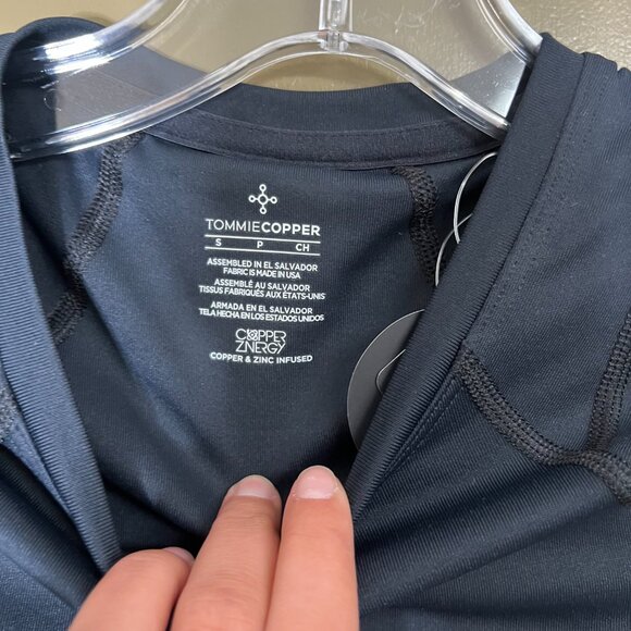 NWT Tommie Copper Women's Shoulder Support Shirt - Picture 4 of 10